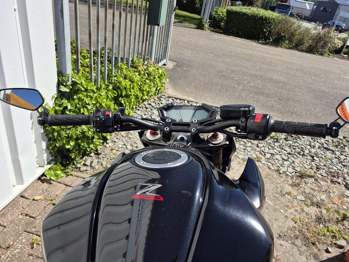 Kawasaki Z800 uit 2013, stoere naked bike
