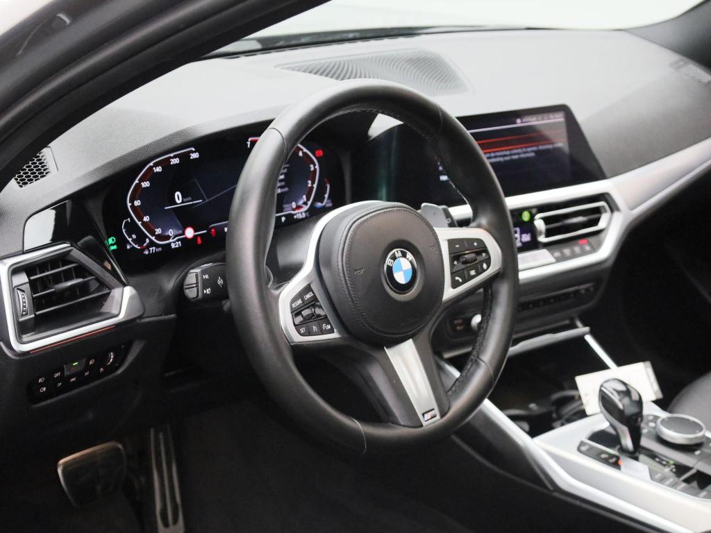 BMW 3-serie touring 318i high executive m-sport | automaat | panoramadak | 