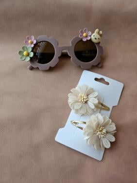 Nijntje zonnebril met klikklak haarspeldjes bloem