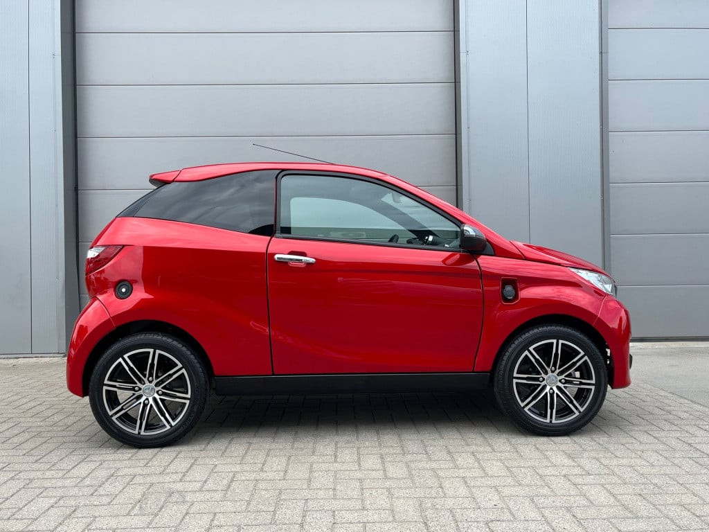 Aixam Coupé brommobiel e premium