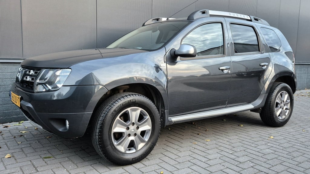 Dacia Duster 1.5 dci s&s | 4wd | euro-6 | airco | cruise | navi |
