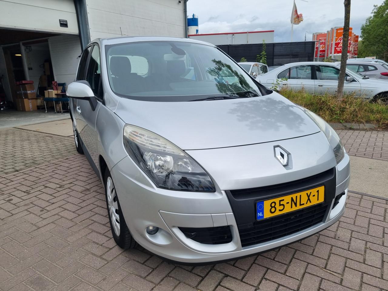 Renault Scénic 2.0 Expression Automaat | 1e Eigenaar | 62.034 KM!