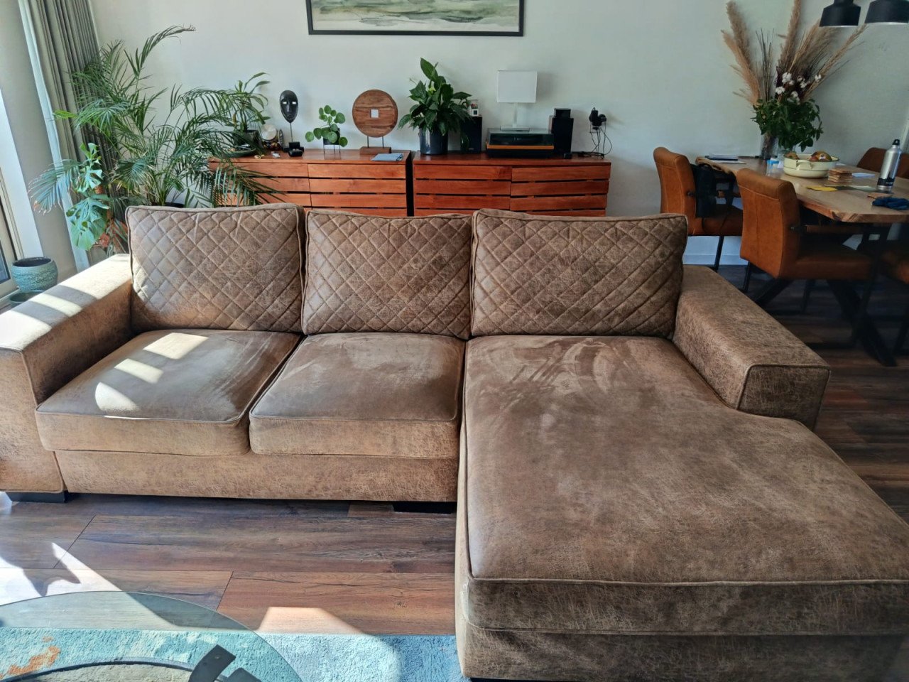 Bruine hoekbank met chaise longue