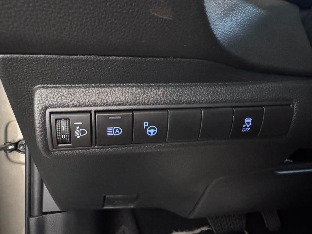 Toyota Corolla Touring Sports 1.8 hybrid business