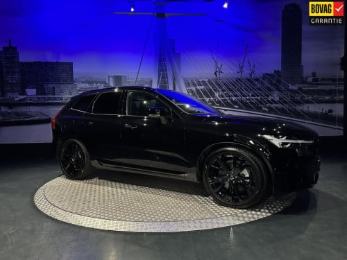 Volvo XC60 2.0 t8 plug-in hybrid awd plus black edition *luchtvering*hud*b&