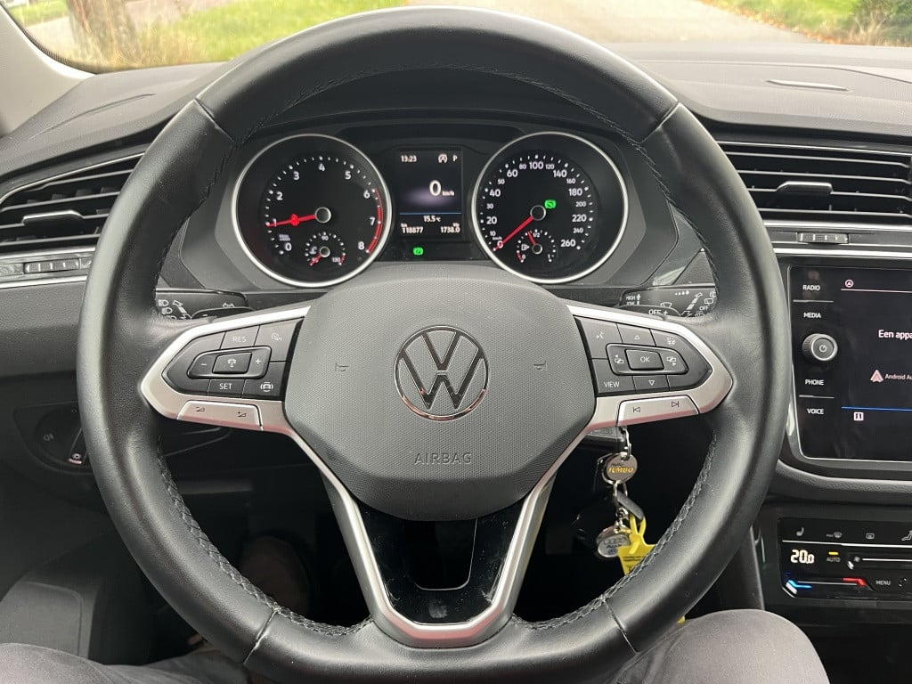 Volkswagen Tiguan 1.5 tsi elegance