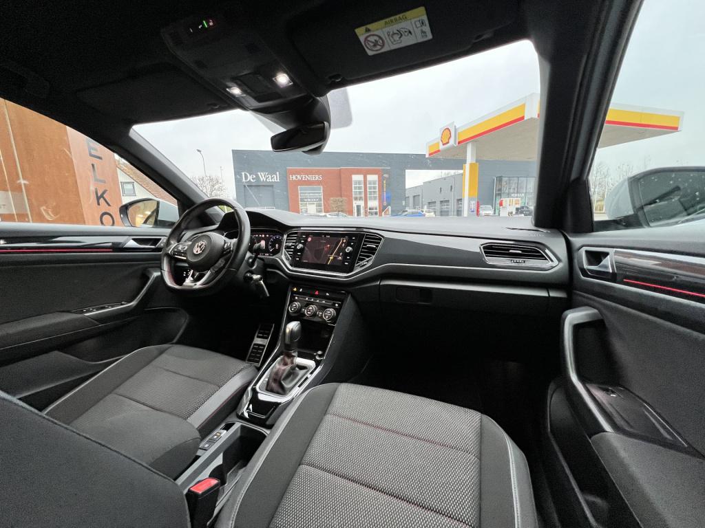 Volkswagen T-roc 1.5 tsi sport automaat | apple/ android carplay | climate 