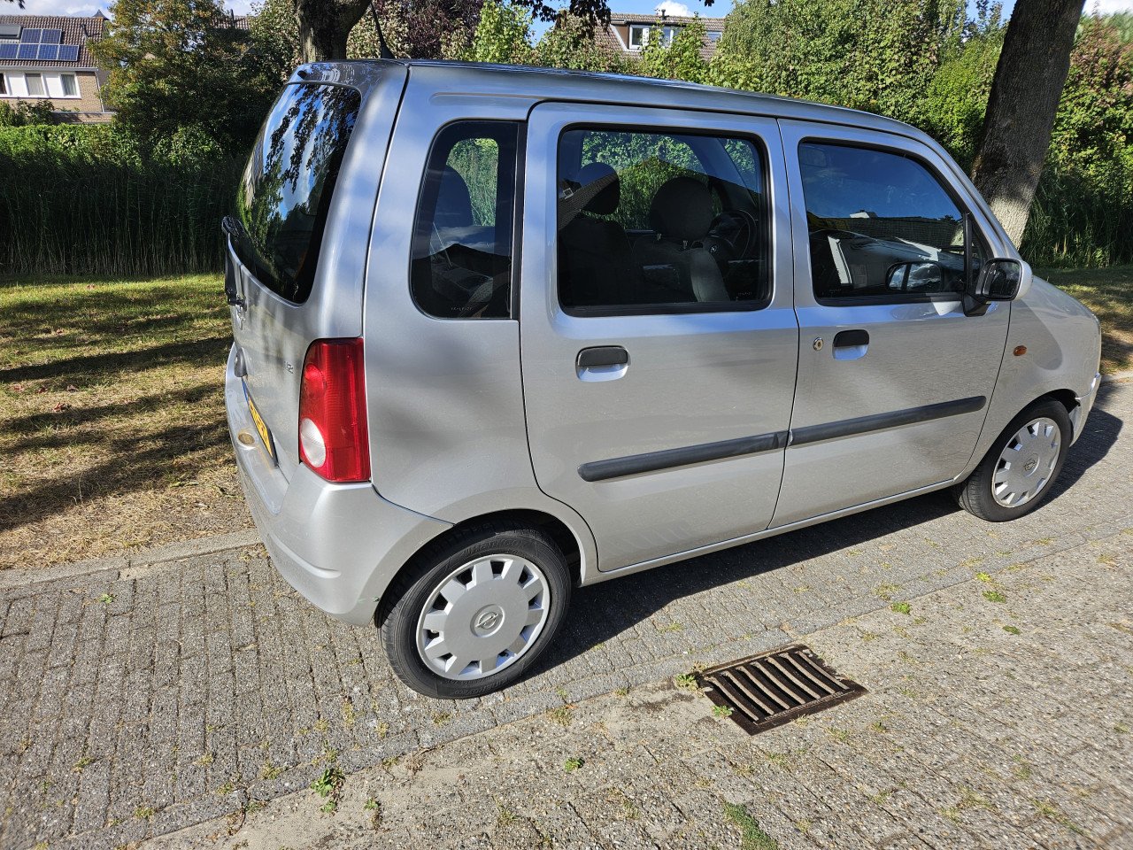 OPEL AGILA