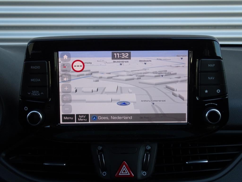Hyundai I 30 wagon 1.4 t-gdi premium automaat | pano | trekhaak | led | sto