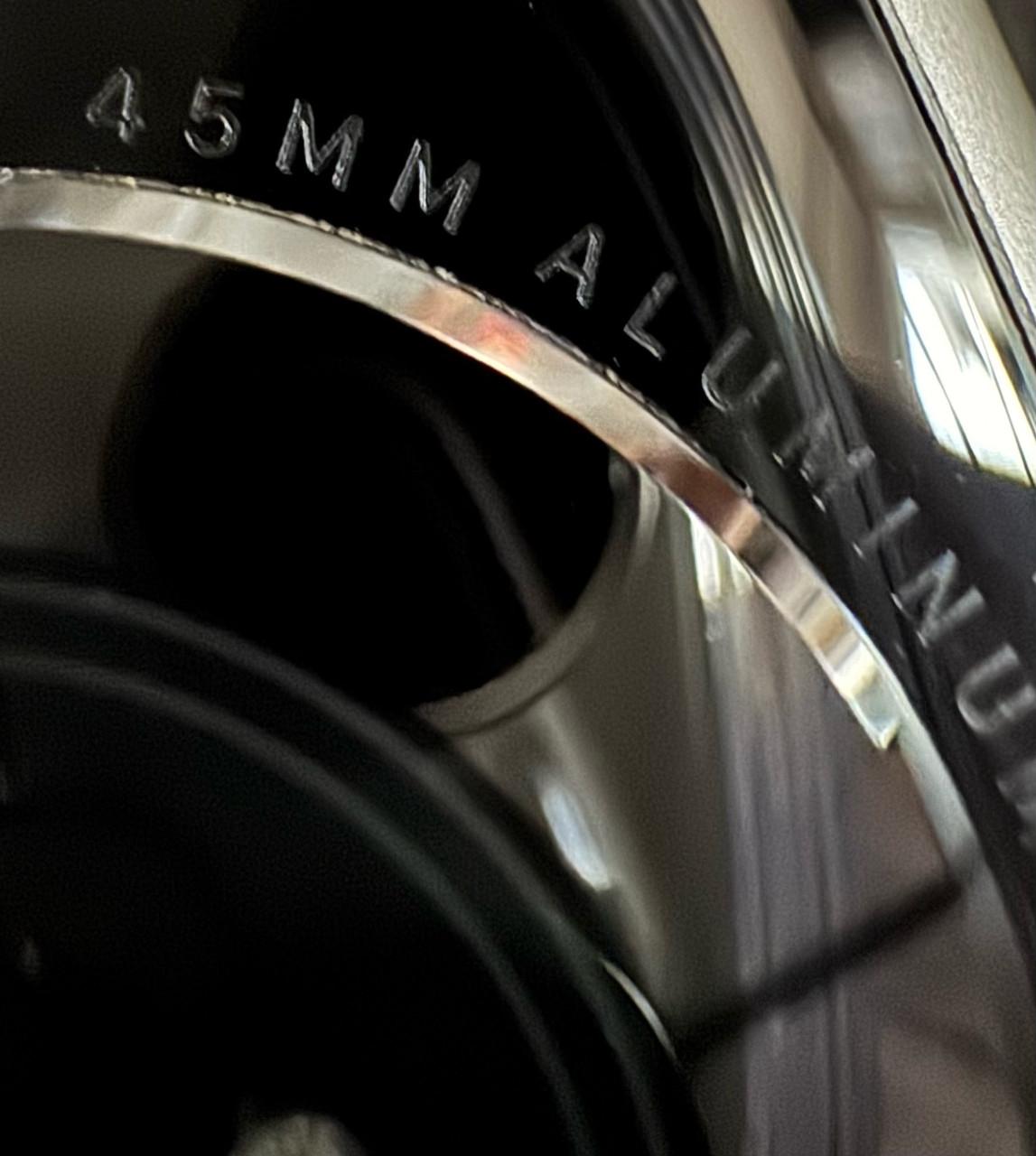 Apple Watch Series 8 - 45mm - Sterrenlicht Aluminium