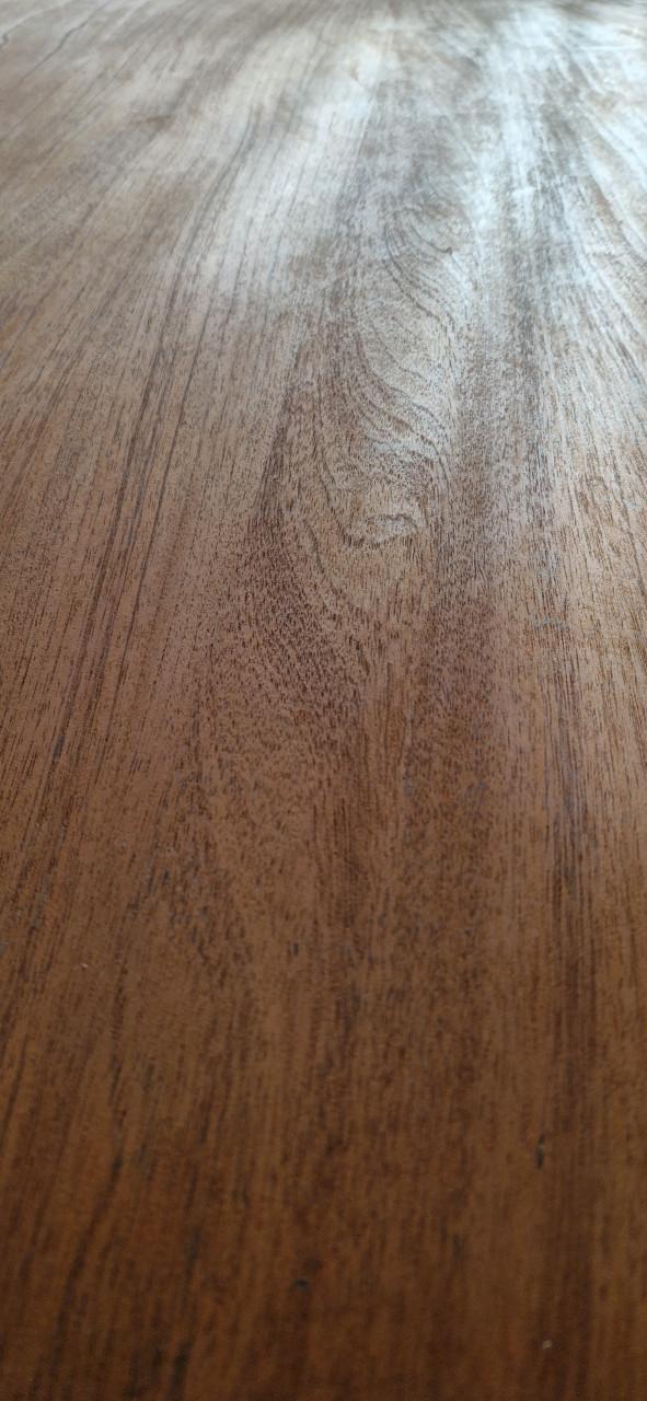 Ronde massief houten eettafel