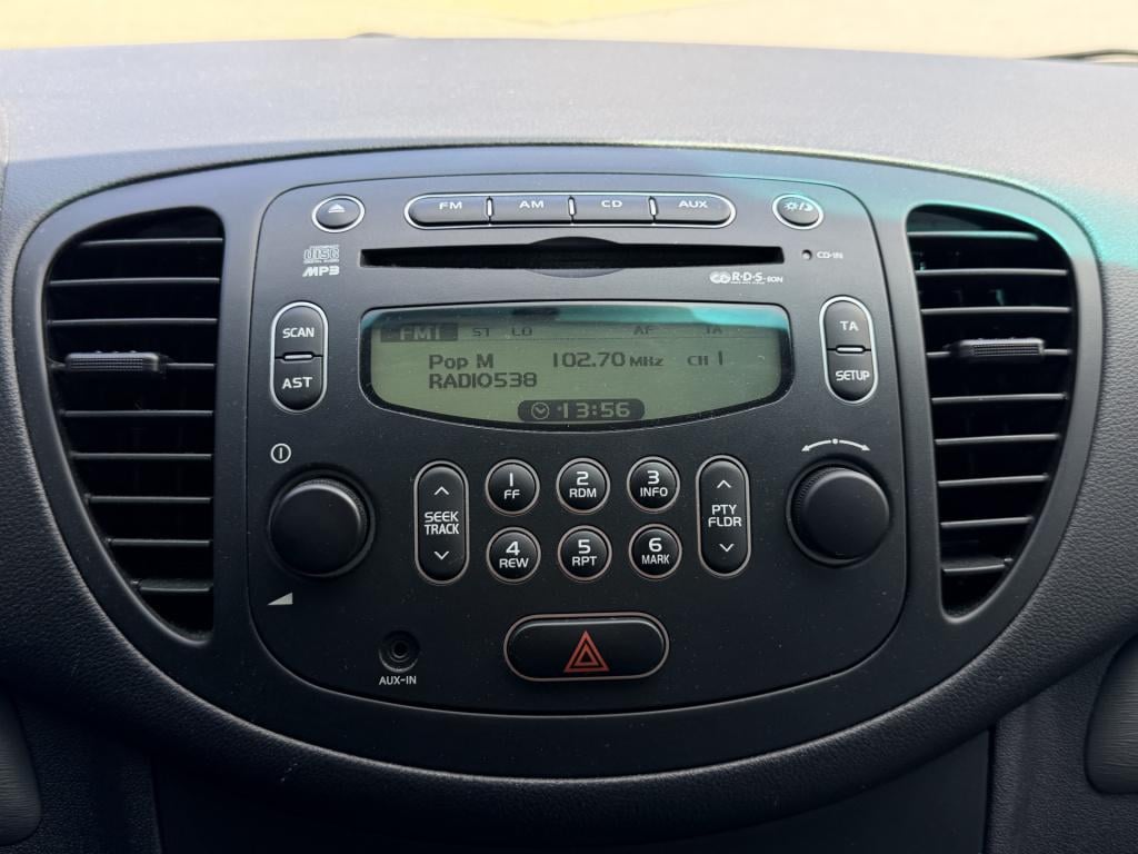 Hyundai I 10 1.1 active | nieuwe apk | radio | meeneemprijs