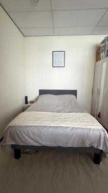 Ikea bed 140x200