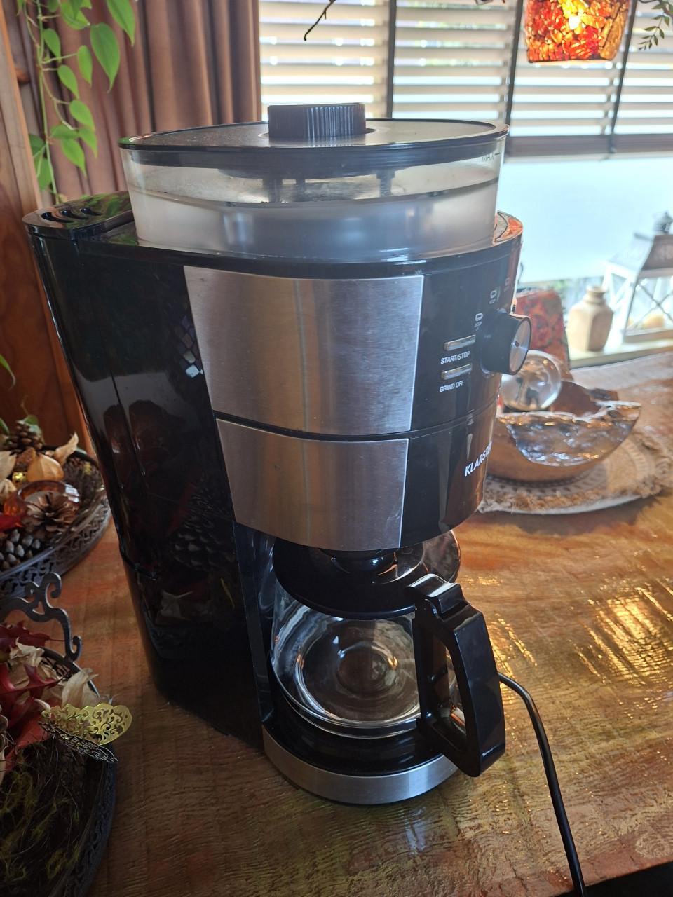 Koffiezetapparaat  voor bonen.