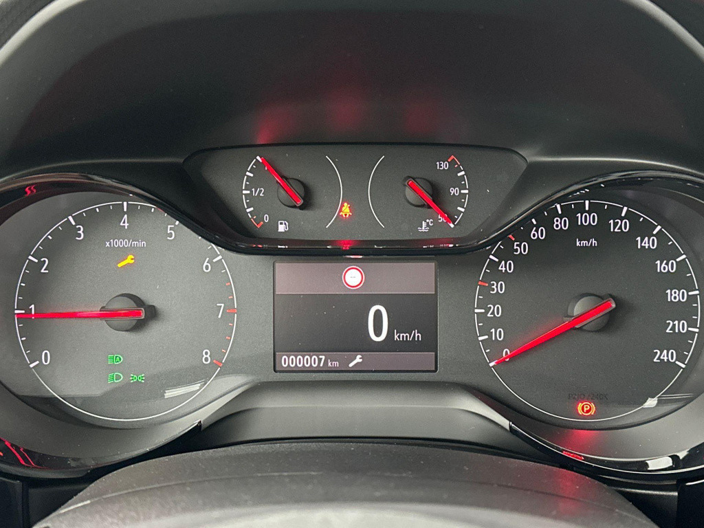 Opel Corsa 1.2 | dab | bluetooth | demo sale!