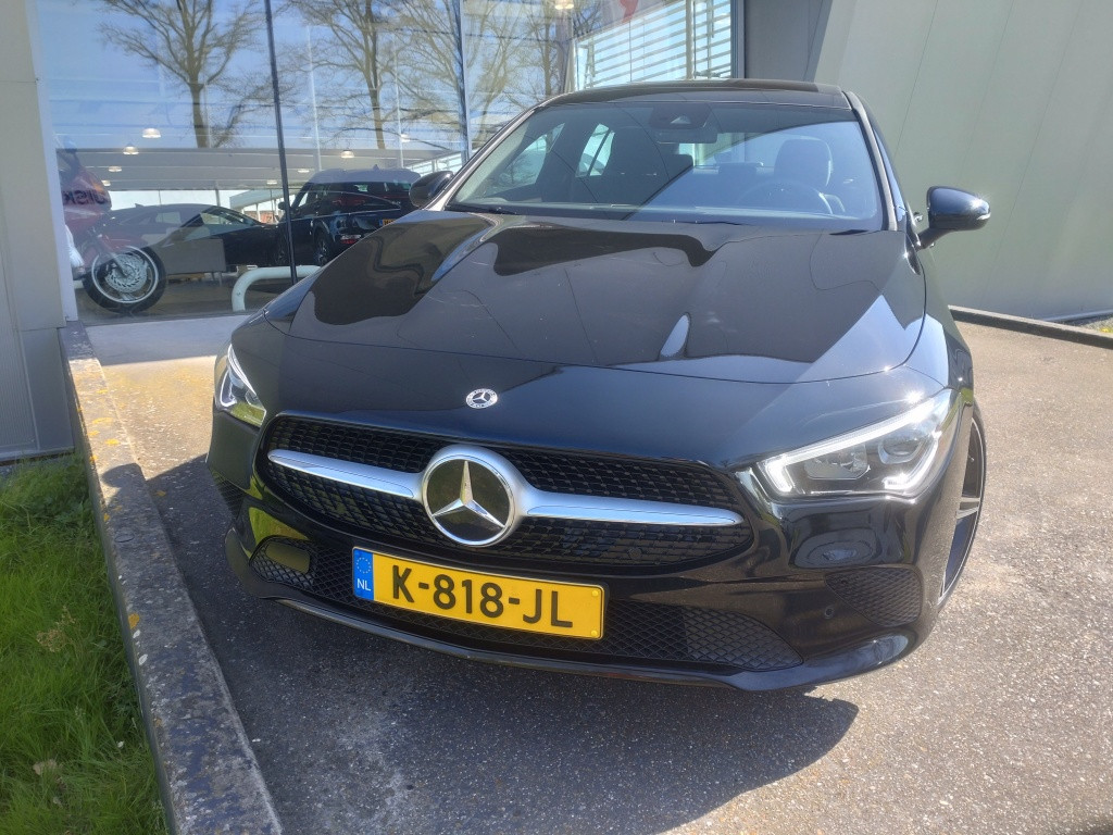 Mercedes-Benz Cla shooting brake 180 business sol. | automaat