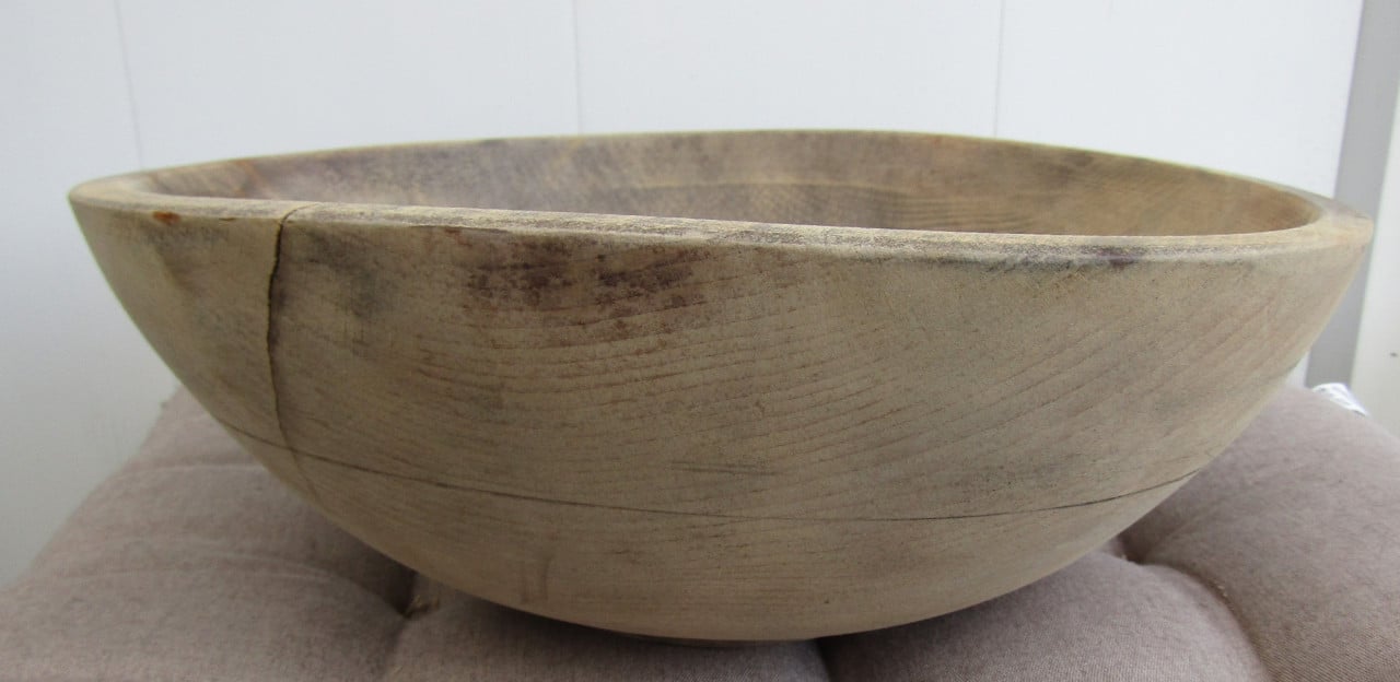 Oude Houten kom 25cm diameter.