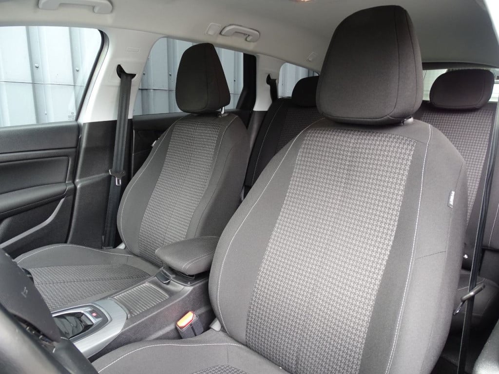 Peugeot 308 sw 1.5 bluehdi blue lease navi | bluetooth | apple carplay | an