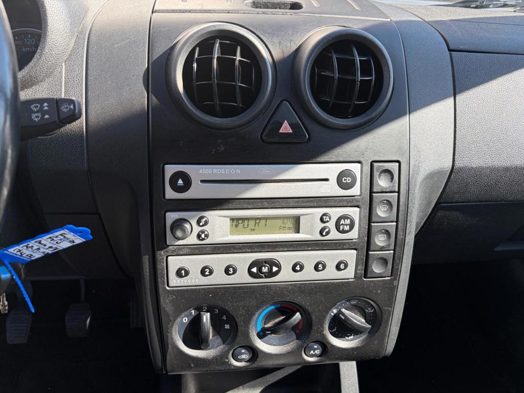 Ford Fusion 1.6-16v futura/174.000 nap/nwe koppeling/trekhaak/lichtmetaal/