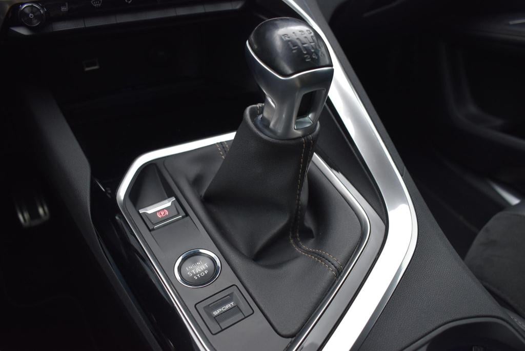 Peugeot 5008 1.2 puretech gt | 5 zitter | climate control | cruise control 