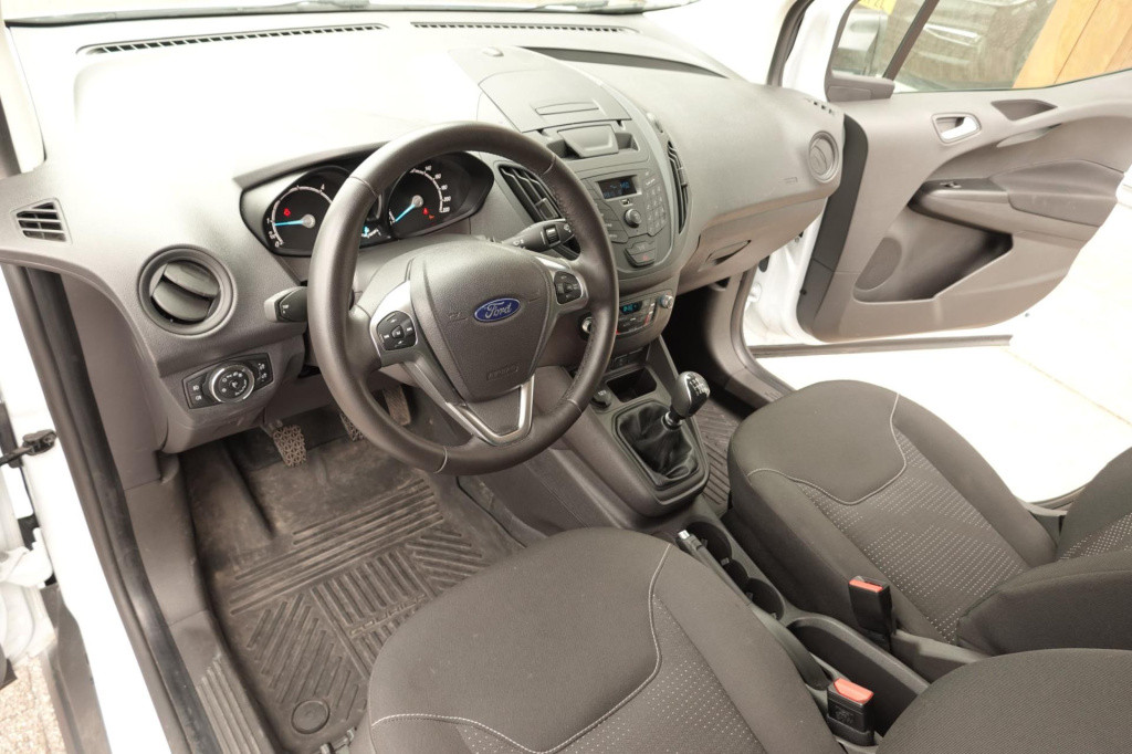 Ford Transit Courier 2022 ford transit courier gesloten bestelwagen trend, 