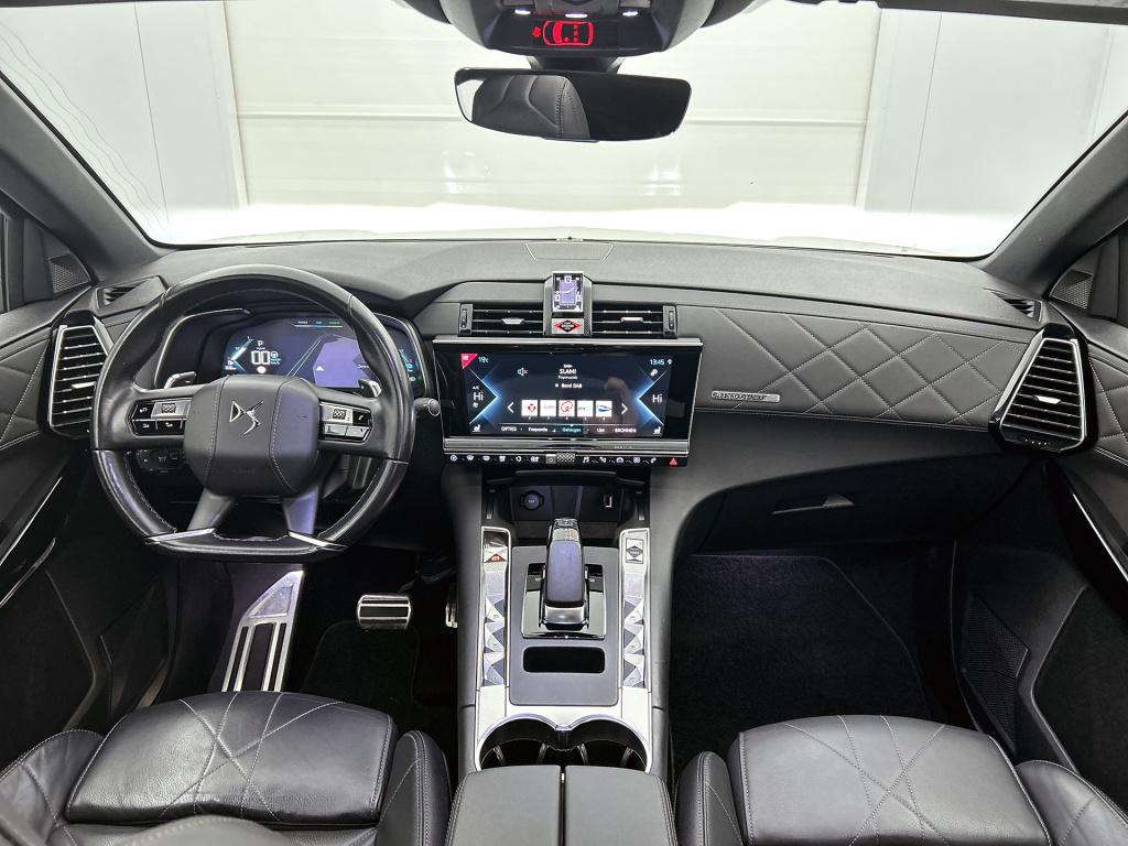Ds Ds 7 crossback e-tense awd 300pk automaat rivoli | zwart leder | adaptie