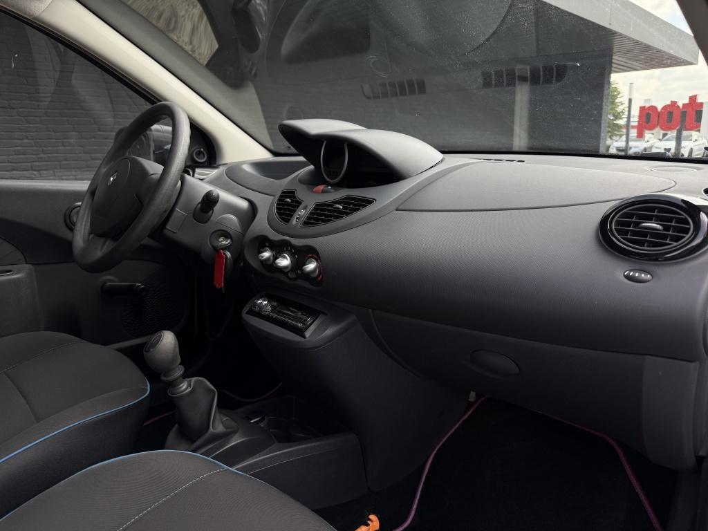 Renault Twingo 1.2 16v authentique