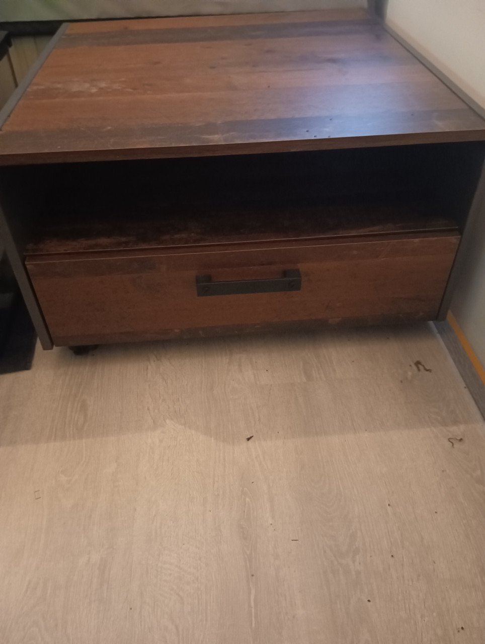 Industriële Salontafel