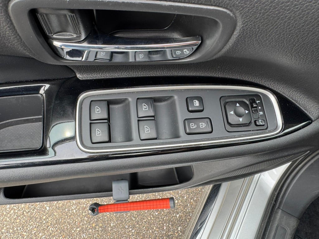 Mitsubishi Outlander 2.4 phev intense+ 1e eigenaar|schuifdak|trekhaak