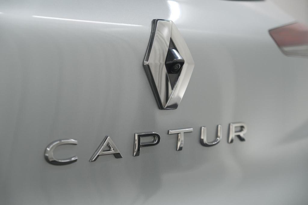 Renault Captur 1.6 e-tech full hybrid 145 techno | pack full screen | camer