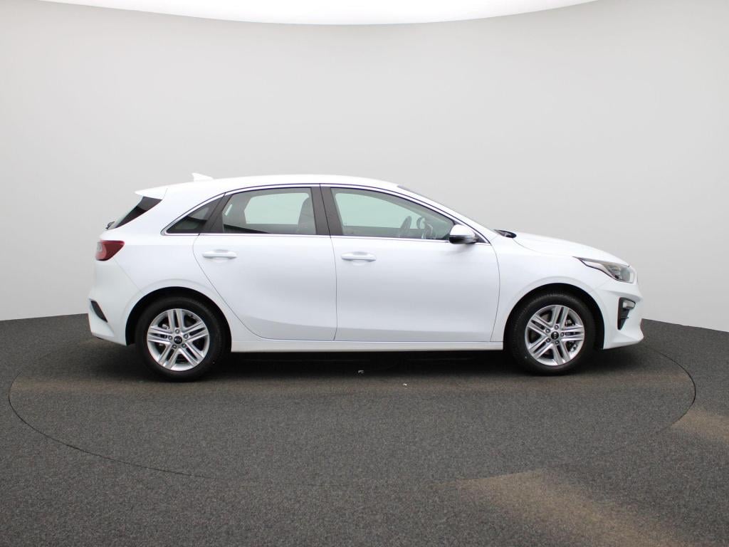 Kia Cee'd 1.0 t-gdi dynamicline | lmv | parkeer sensoren | lage km stand | 