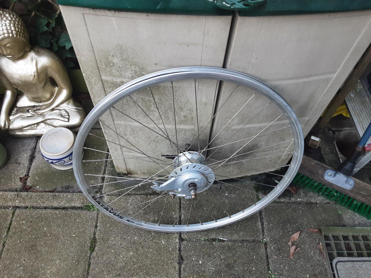 Batavus 28. Inch nexus  achterwiel, 7 speed, rollerbrake rem