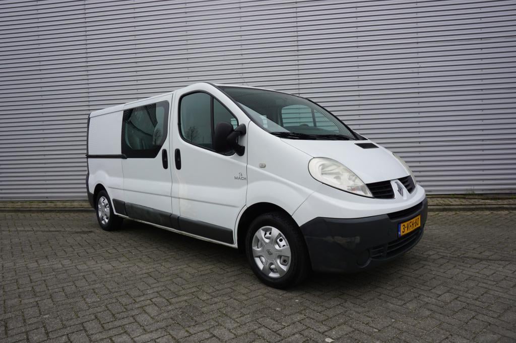 Renault Trafic 2.0 dci t29 l2h1 générique dc marge - dubbel cabine - elektr