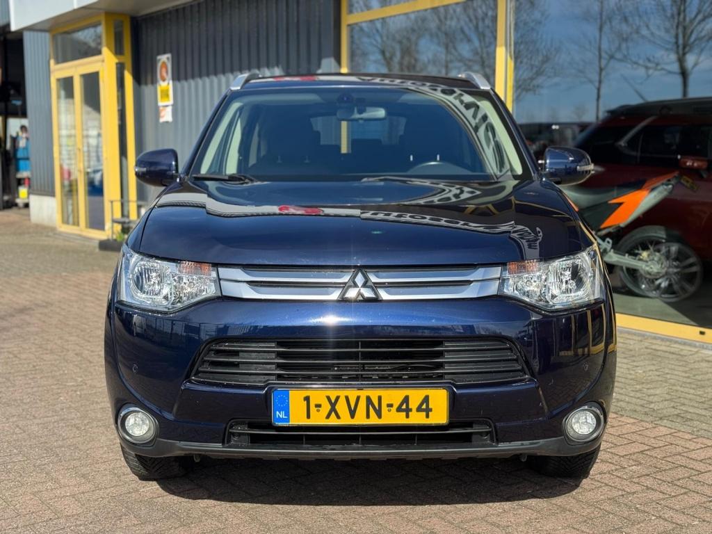 Mitsubishi Outlander 2.0 business edition