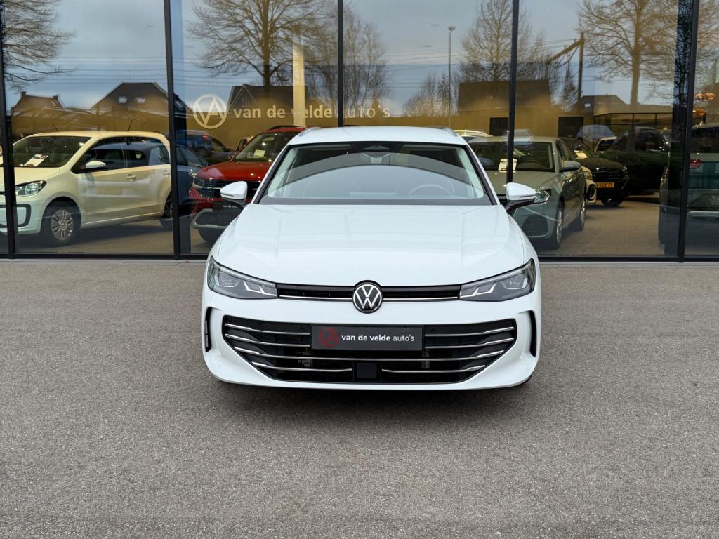 Volkswagen Passat variant 1.5 ehybrid business | dode hoek | camera | trekh