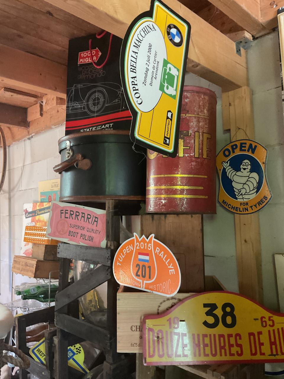 Brocante schuurverkoop
