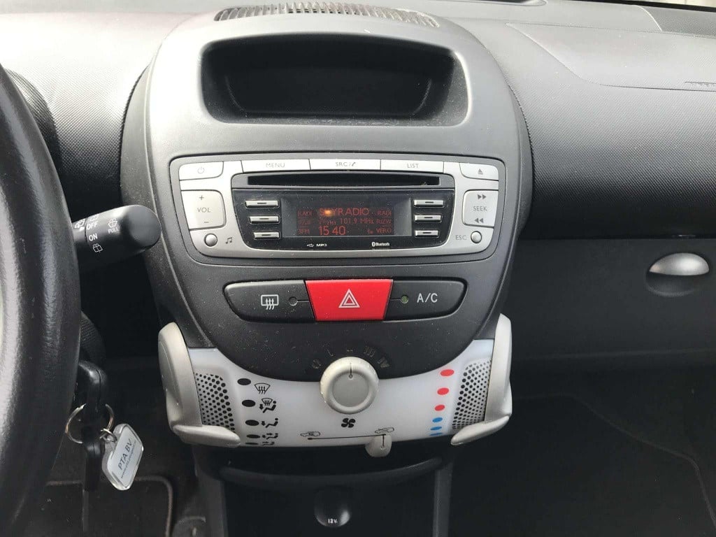 Peugeot 107 1.0 envy