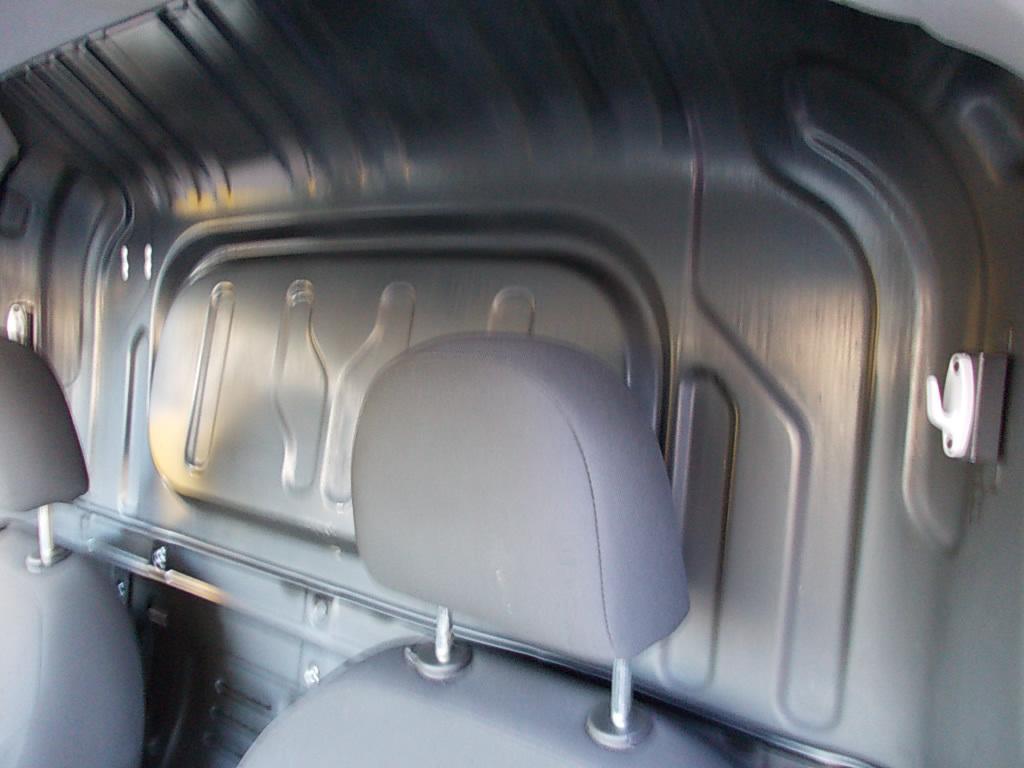 Opel Combo 1.3 cdti airco, cruise control, pdc, trekhaak
