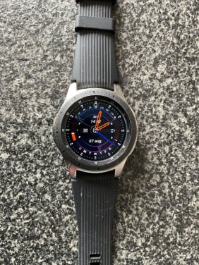 Samsung Galaxy Watch 46 mm