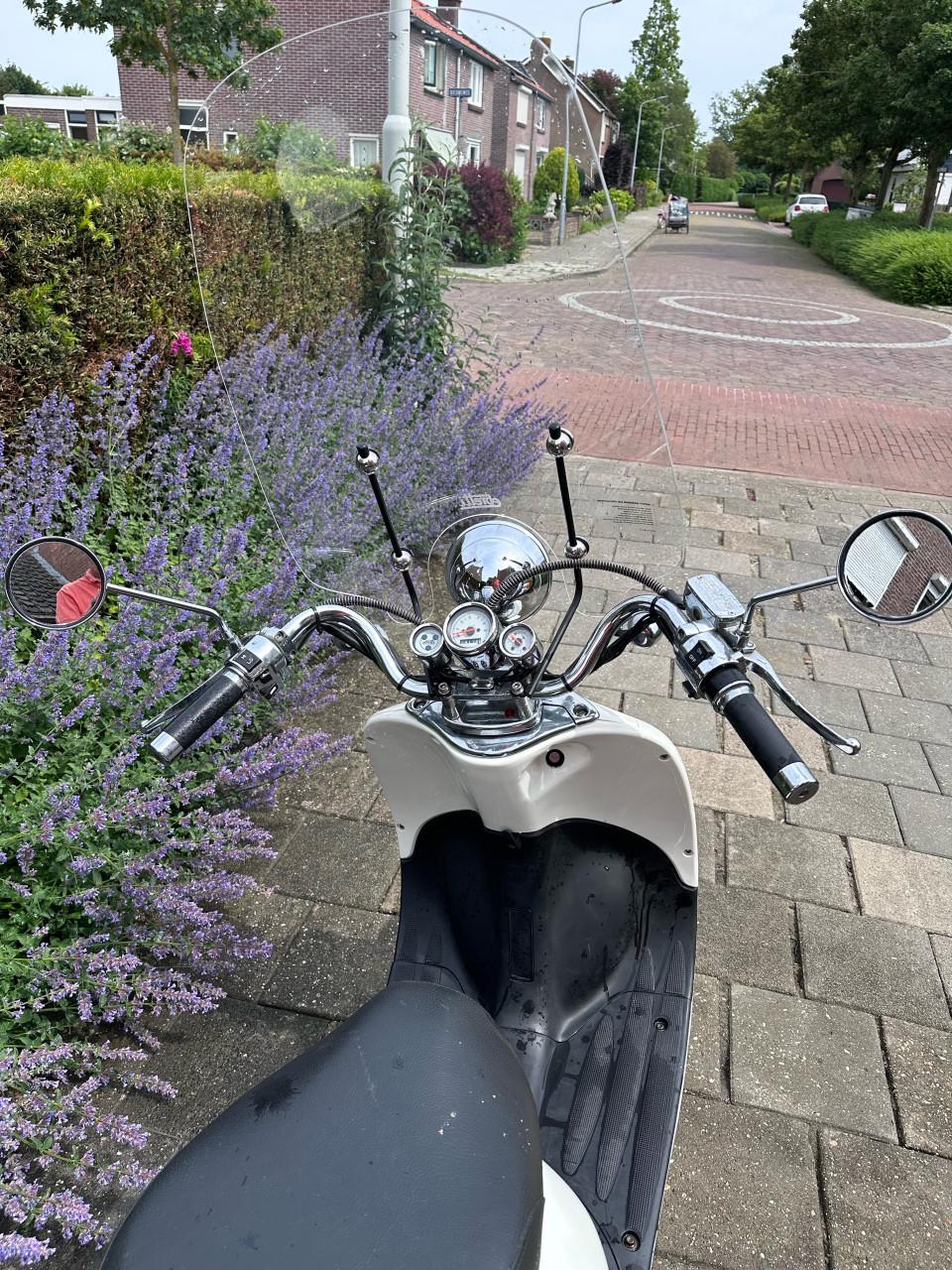 Ebretti 512 electrische 30km scooter