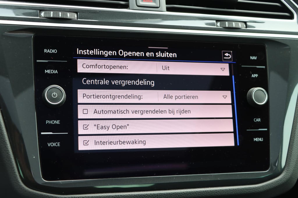 Volkswagen Tiguan 1.5 tsi elegance