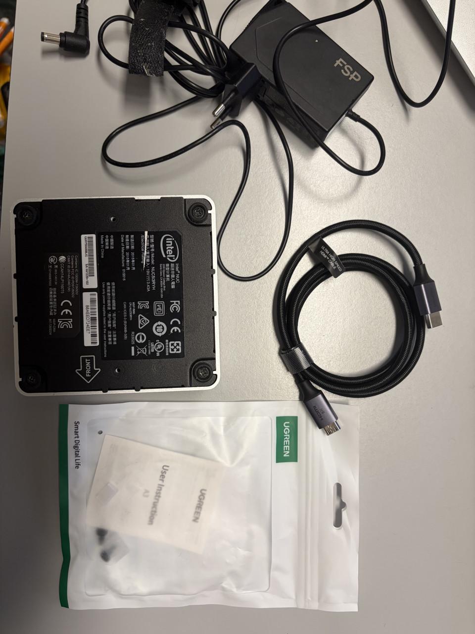 Intel NUC5i3ryh i3-5010u 8Gb 120Gb WIFI Win11LTSC 50€