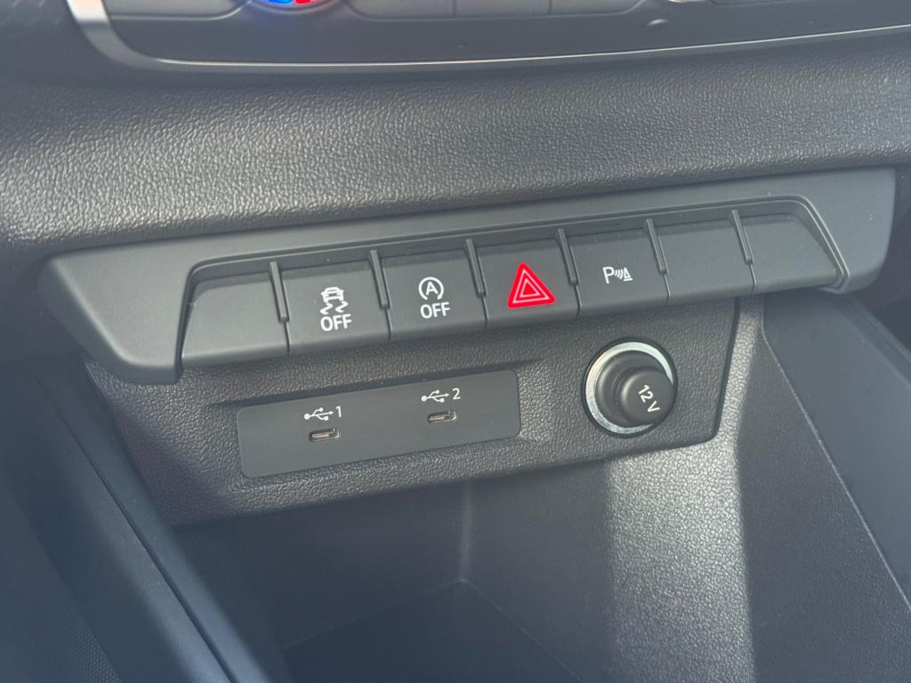 Audi A1 Sportback 25 tfsi edition s- line * carplay * led * automaat