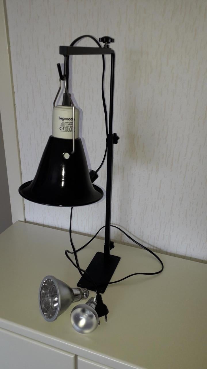 Warmtelamp met armatuur en warmtespot