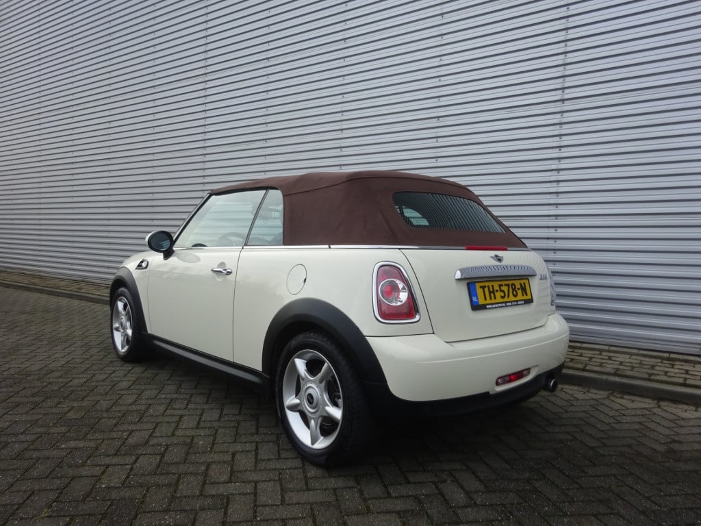 Mini Cooper Cabrio mini 1.6 pepper airco / stoelverw. / elektr. ramen / cru