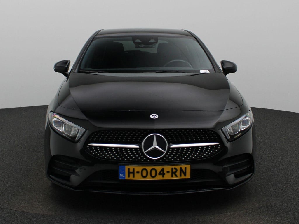 Mercedes-Benz A-Klasse 180 business solution amg | automaat | half leder | 