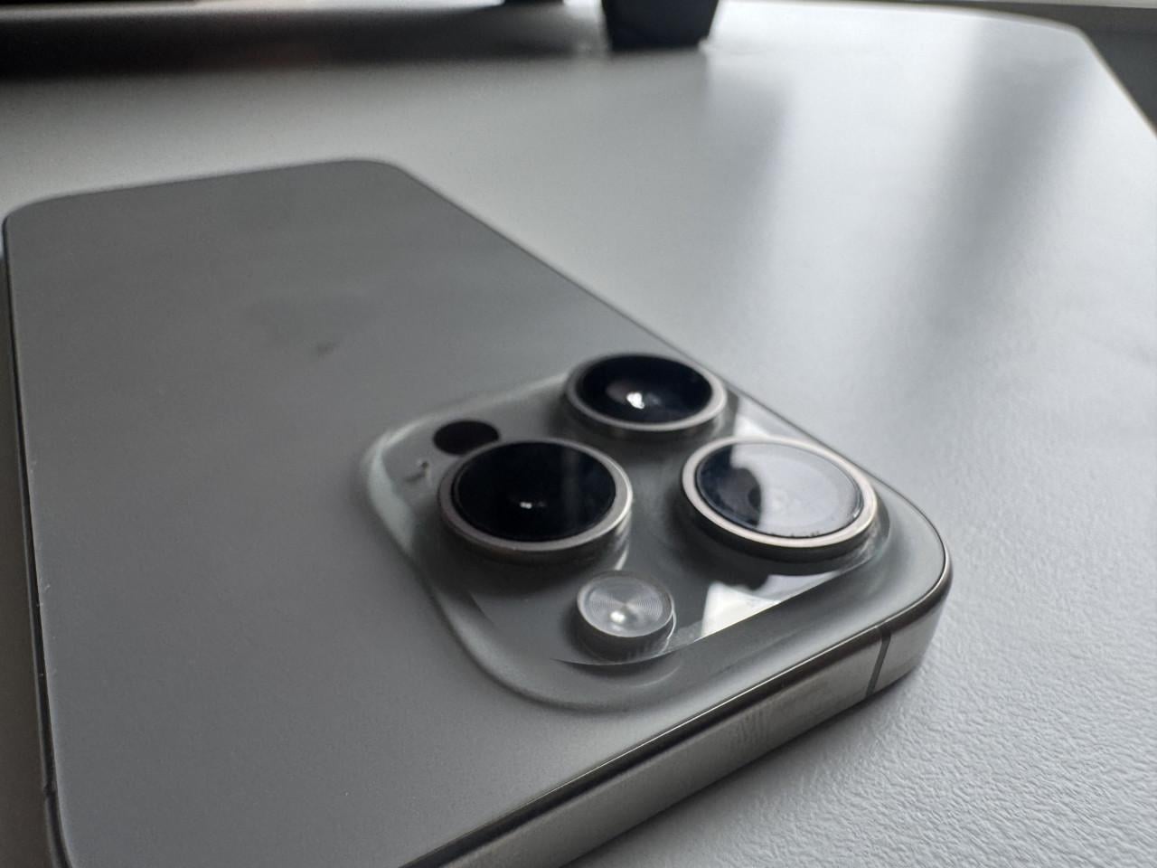 Iphone 15 pro 128gb ZGAN