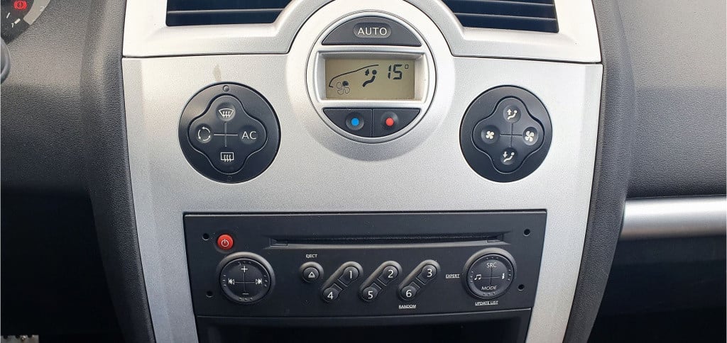 Renault Megane 2.0 16v cabrio tech line