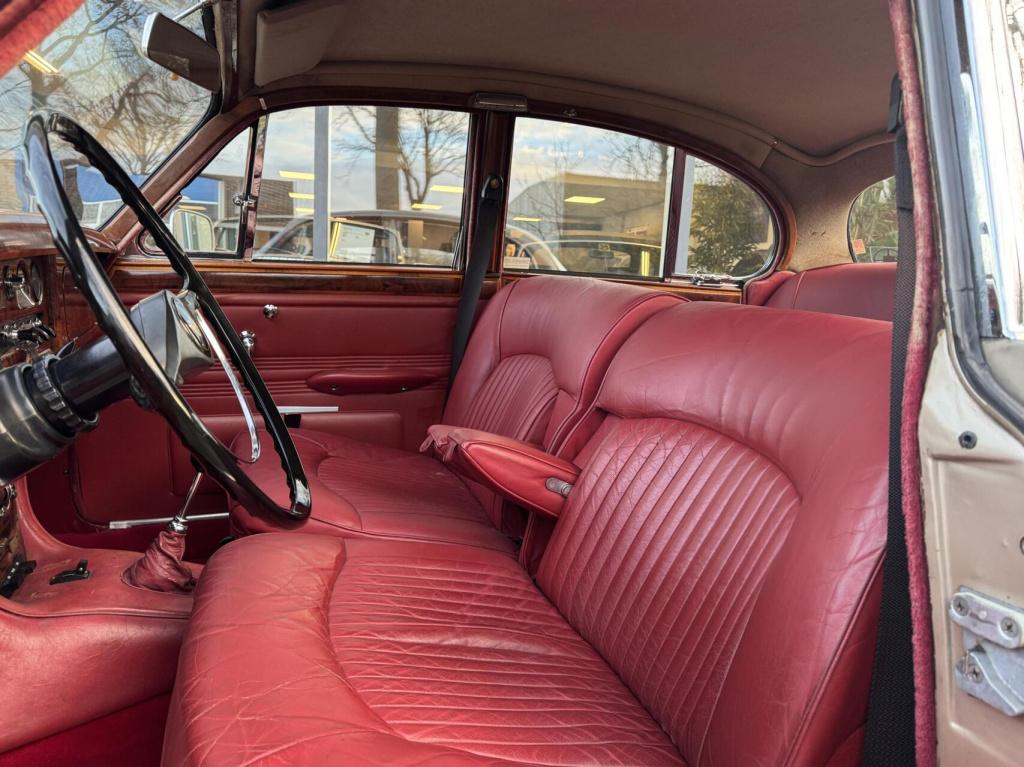 Jaguar S-Type 3.4 s overdrive, origineel nl, gerestaureerd!