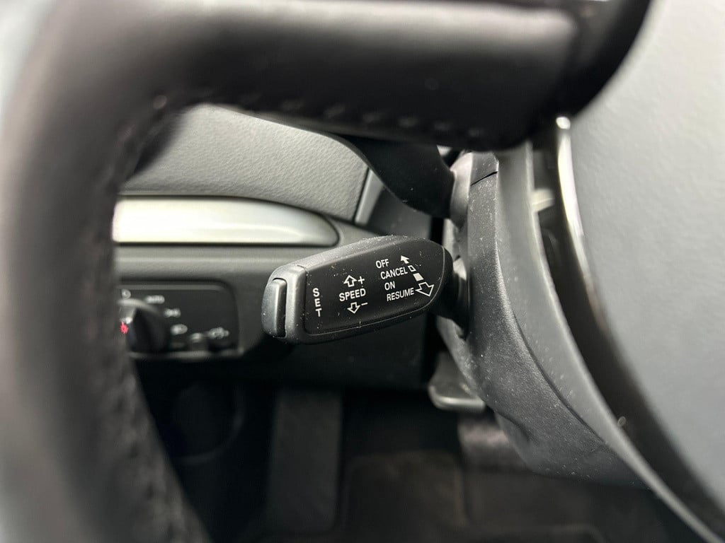 Audi A3 sportback 1.4 e-tron phev s-line pano acc lane